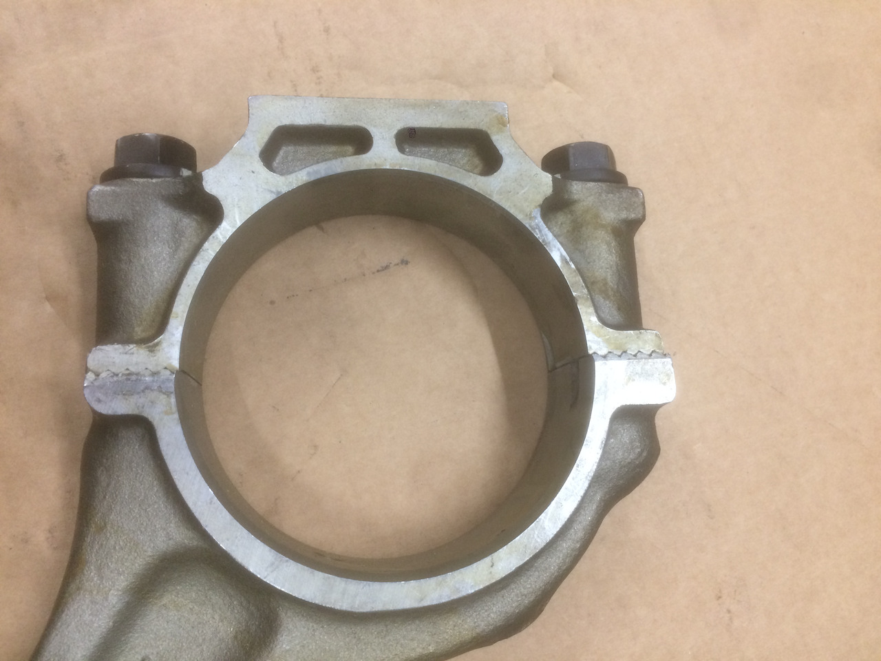 BIELLA MERCEDES OM442 / OM443 / OM444 - RIF. MB A4420300220 - Biela para Camión: foto 2 BIELLA MERCEDES OM442 / OM443 / OM444 - RIF. MB A4420300220 - Biela para Camión: foto 2