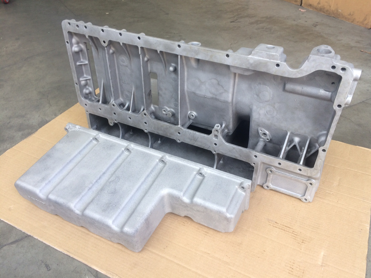 COPPA OLIO MAN 51058015648 - MOTORE D0836LUH01 / D0836LUH02 - Cárter de aceite: foto 2 COPPA OLIO MAN 51058015648 - MOTORE D0836LUH01 / D0836LUH02 - Cárter de aceite: foto 2