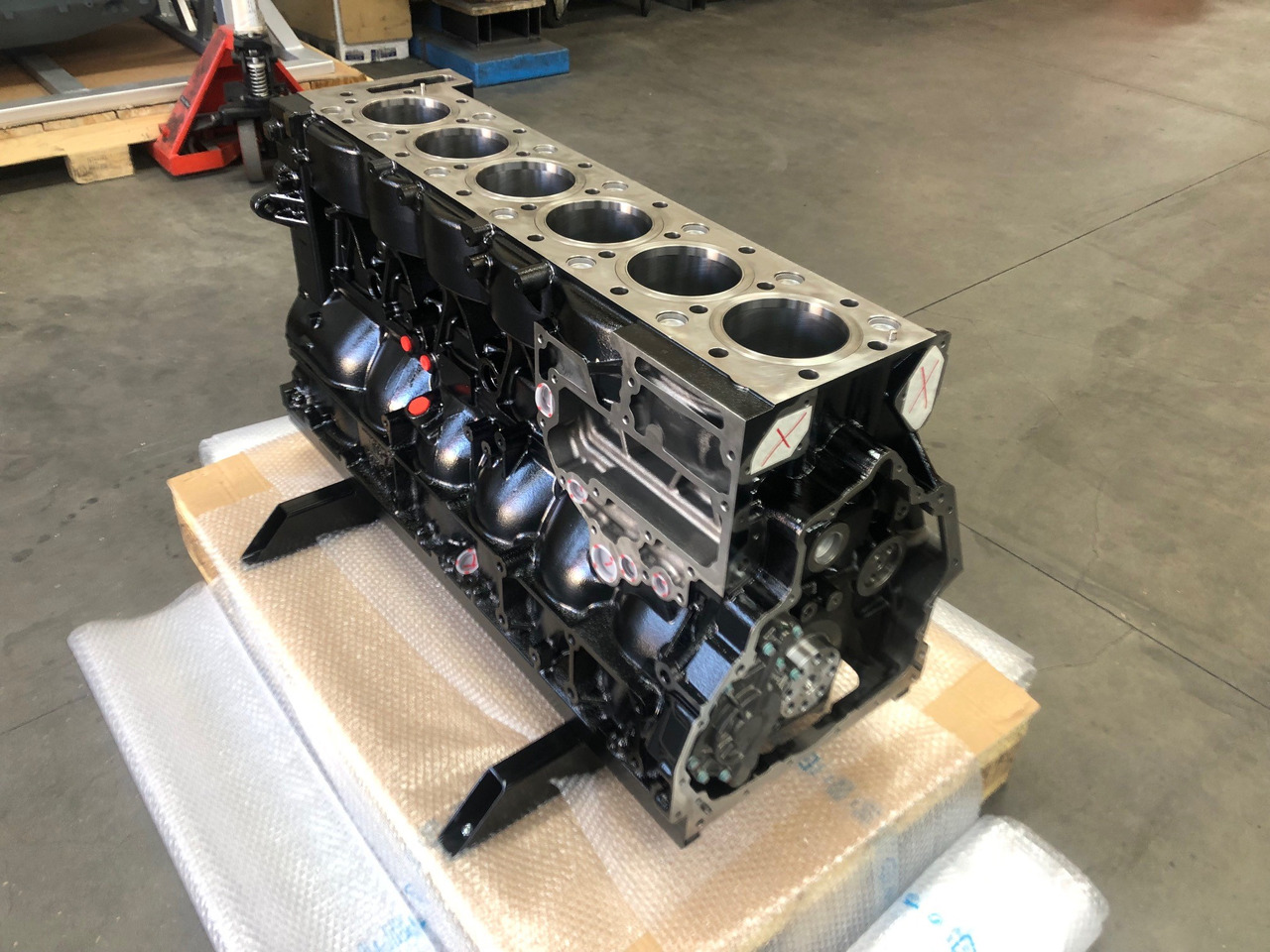 KIT BASAMENTO + ALBERO MOTORE - MAN D2676 EURO6C - Cárter para Camión: foto 5 KIT BASAMENTO + ALBERO MOTORE - MAN D2676 EURO6C - Cárter para Camión: foto 5