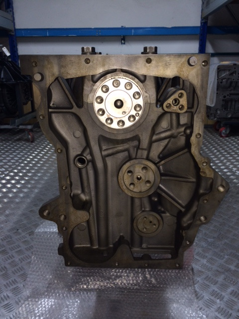 KIT BASAMENTO + ALBERO MOTORE MAN D2676 - Cárter para Camión: foto 4 KIT BASAMENTO + ALBERO MOTORE MAN D2676 - Cárter para Camión: foto 4