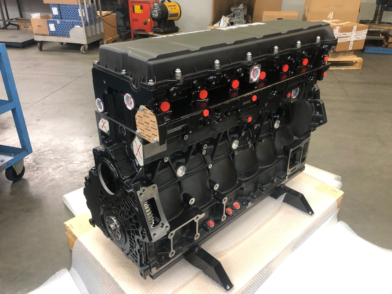 LONGBLOCK MAN D2066 EURO 6 (camion) - Bloque de cilindros para Camión: foto 3 LONGBLOCK MAN D2066 EURO 6 (camion) - Bloque de cilindros para Camión: foto 3