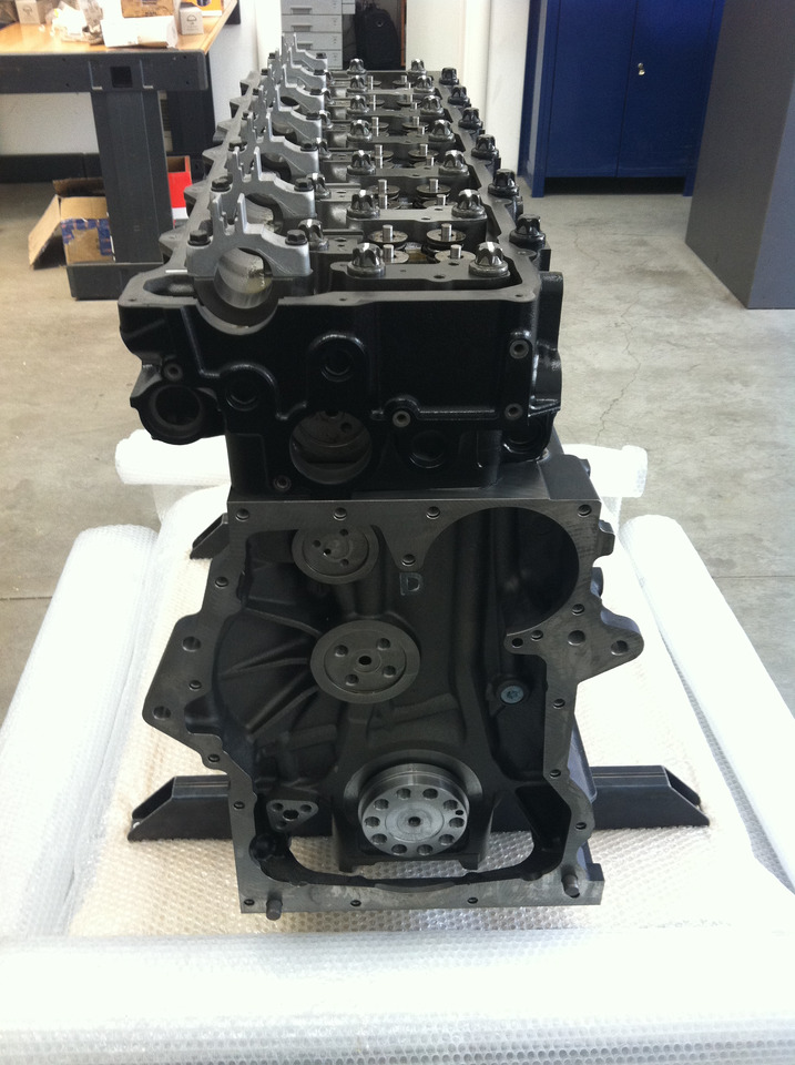 MOTORE MAN D2066LOH28 - Motor: foto 4 MOTORE MAN D2066LOH28 - Motor: foto 4