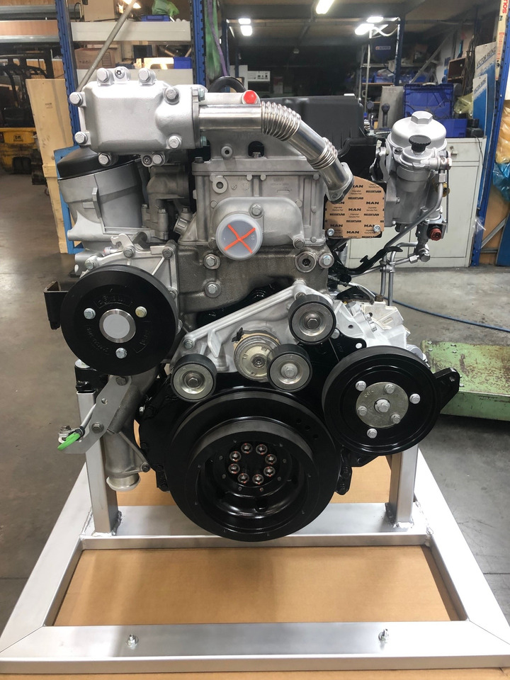 MOTORE MAN D2676LOH04 / MAN D2676 LOH04 - Motor: foto 3 MOTORE MAN D2676LOH04 / MAN D2676 LOH04 - Motor: foto 3