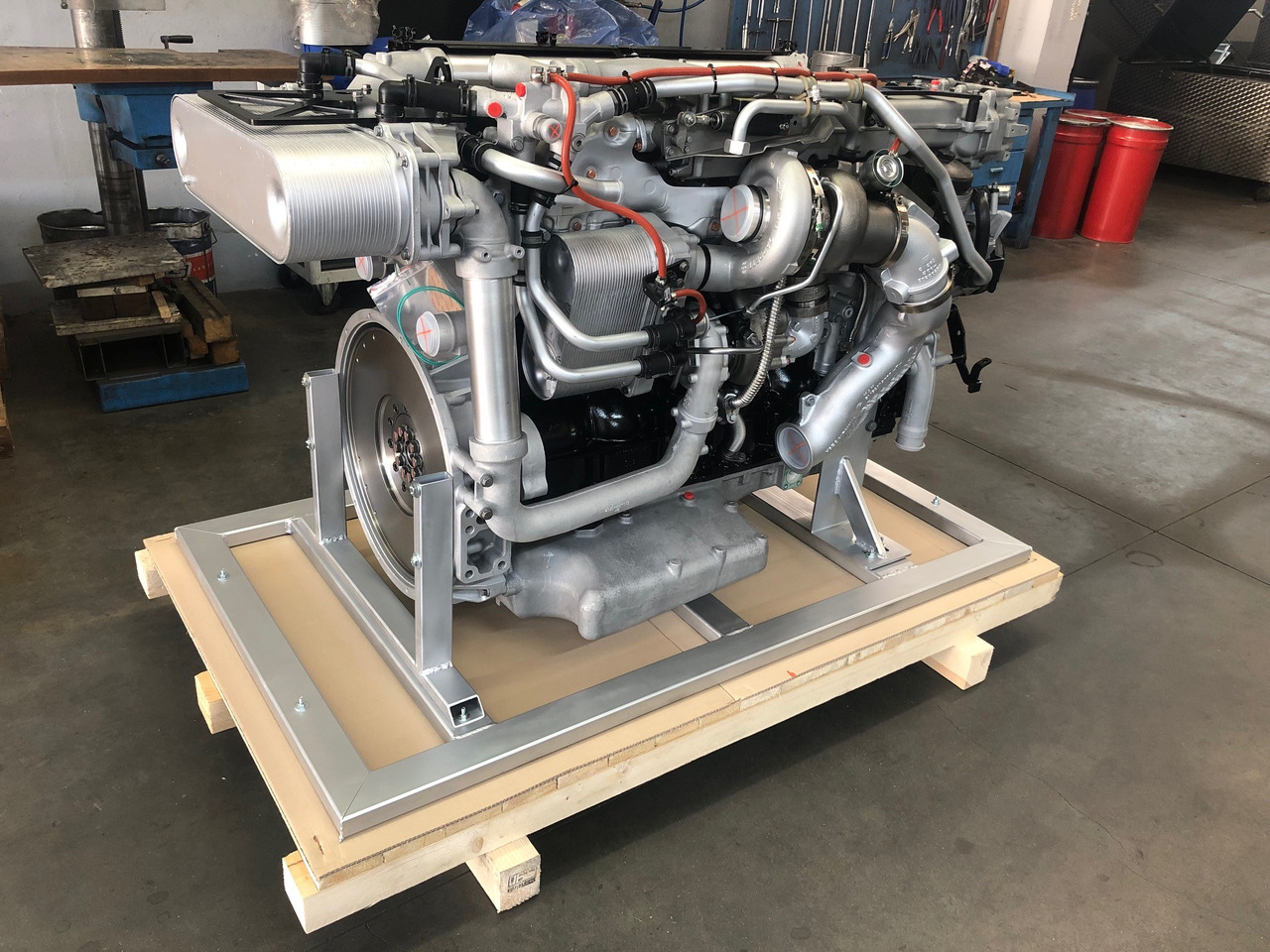 MOTORE MAN D2676LOH28 / MAN D2676 LOH28 - Motor: foto 1 MOTORE MAN D2676LOH28 / MAN D2676 LOH28 - Motor: foto 1