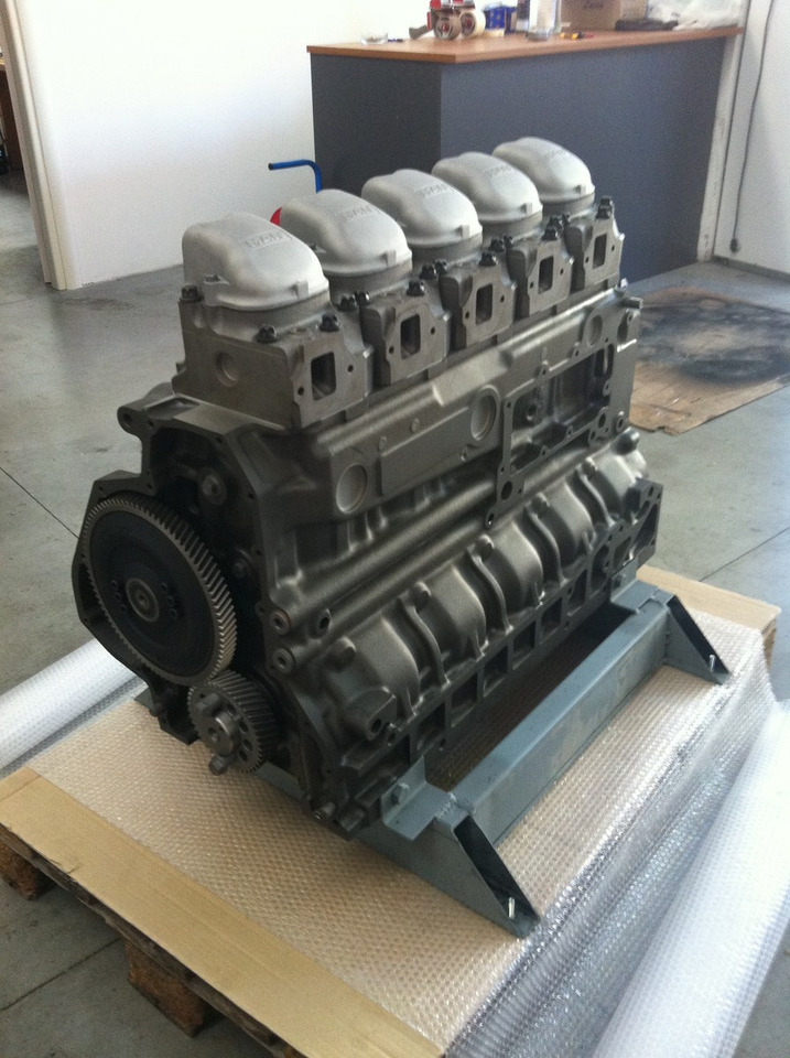 MOTORE MAN D2865LOH07 - Motor: foto 1 MOTORE MAN D2865LOH07 - Motor: foto 1