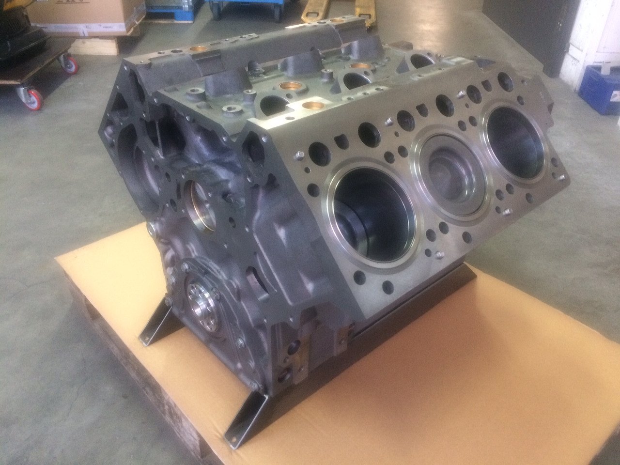 MOTORE MERCEDES OM501LA V6 - Motor: foto 3 MOTORE MERCEDES OM501LA V6 - Motor: foto 3