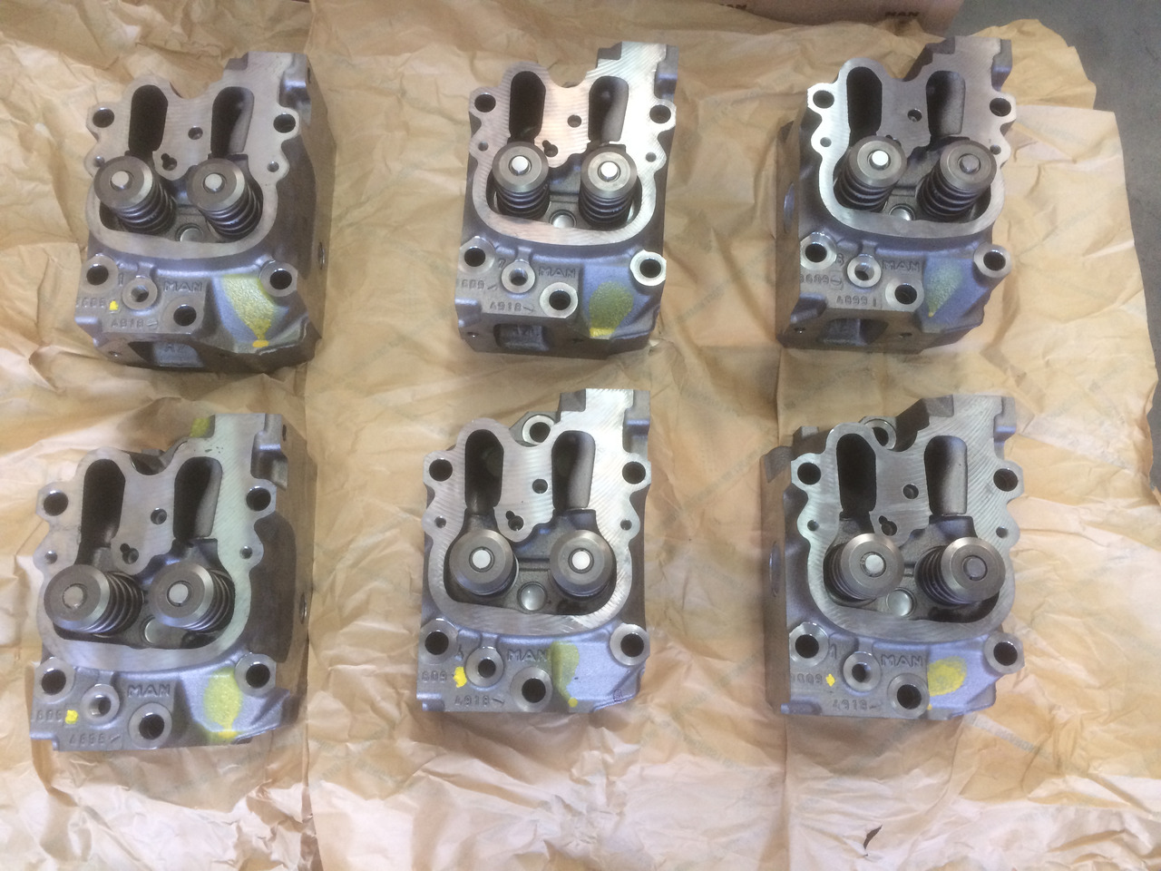 TESTATA MAN E2866 / E2876 / E2848 / E2842 - GAS - Cabezal de bloque: foto 2 TESTATA MAN E2866 / E2876 / E2848 / E2842 - GAS - Cabezal de bloque: foto 2
