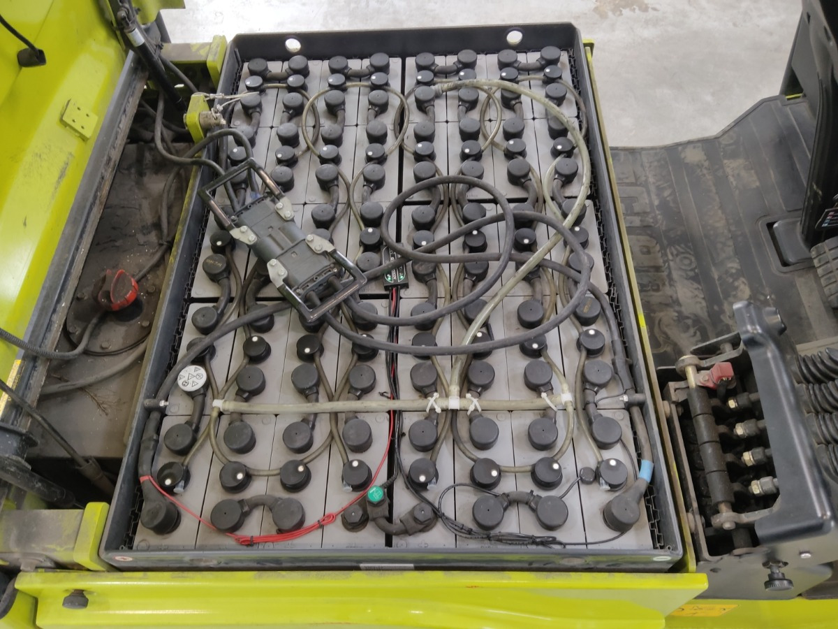 Clark GEX25 - Carretilla elevadora eléctrica: foto 4 Clark GEX25 - Carretilla elevadora eléctrica: foto 4