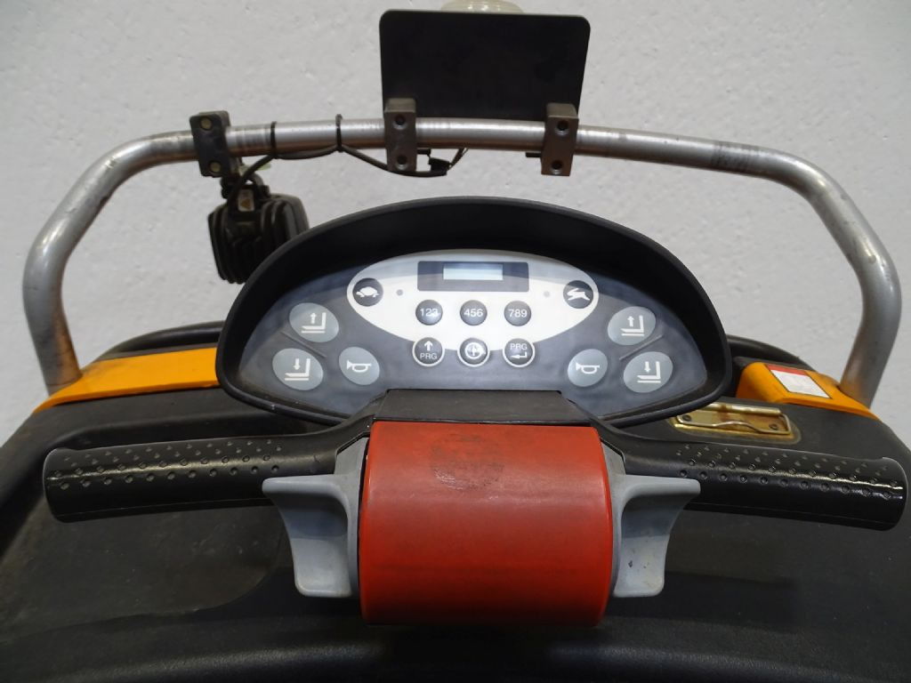 Still CX-T - Remolcadora: foto 3 Still CX-T - Remolcadora: foto 3