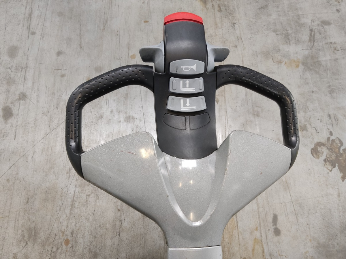 Still EXU18 - Transpaleta: foto 3 Still EXU18 - Transpaleta: foto 3