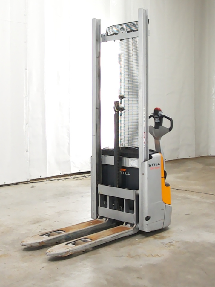 Still EXV10 - Apilador: foto 1 Still EXV10 - Apilador: foto 1
