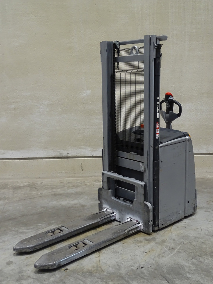 Still EXV16 - Apilador: foto 1 Still EXV16 - Apilador: foto 1