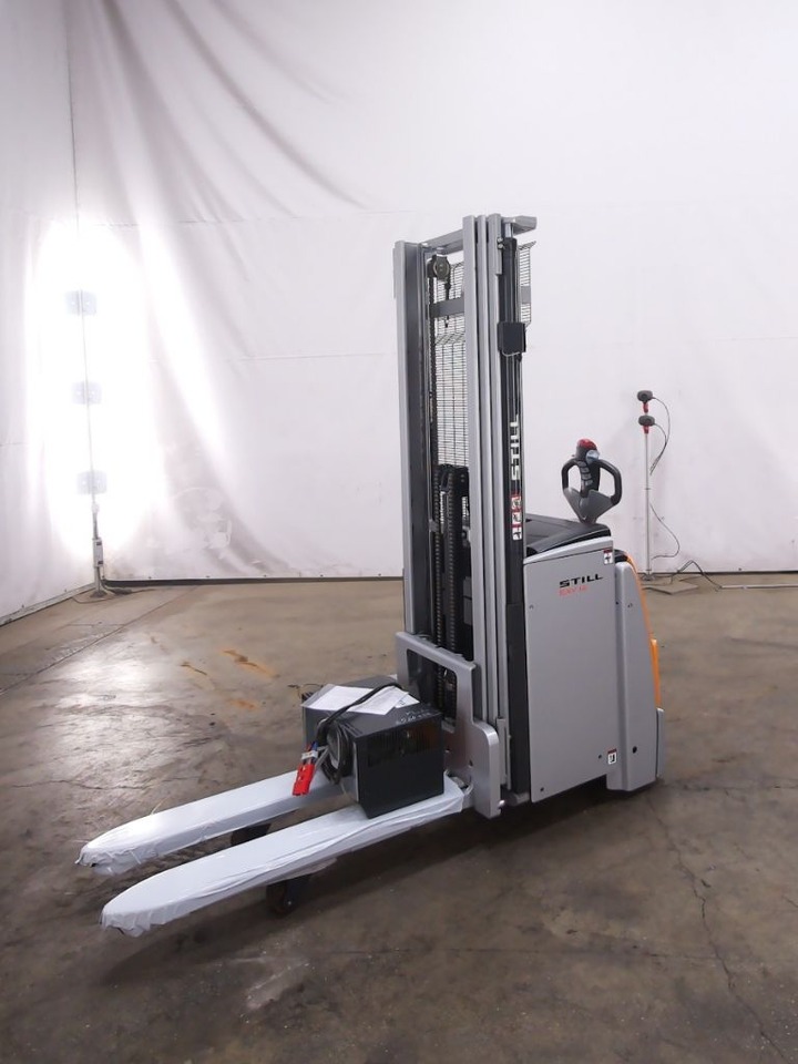 Still EXV16I/BATT.NEU - Apilador: foto 1 Still EXV16I/BATT.NEU - Apilador: foto 1