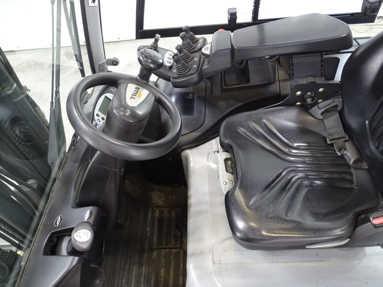 Still RX60-25 - Carretilla elevadora eléctrica: foto 3 Still RX60-25 - Carretilla elevadora eléctrica: foto 3