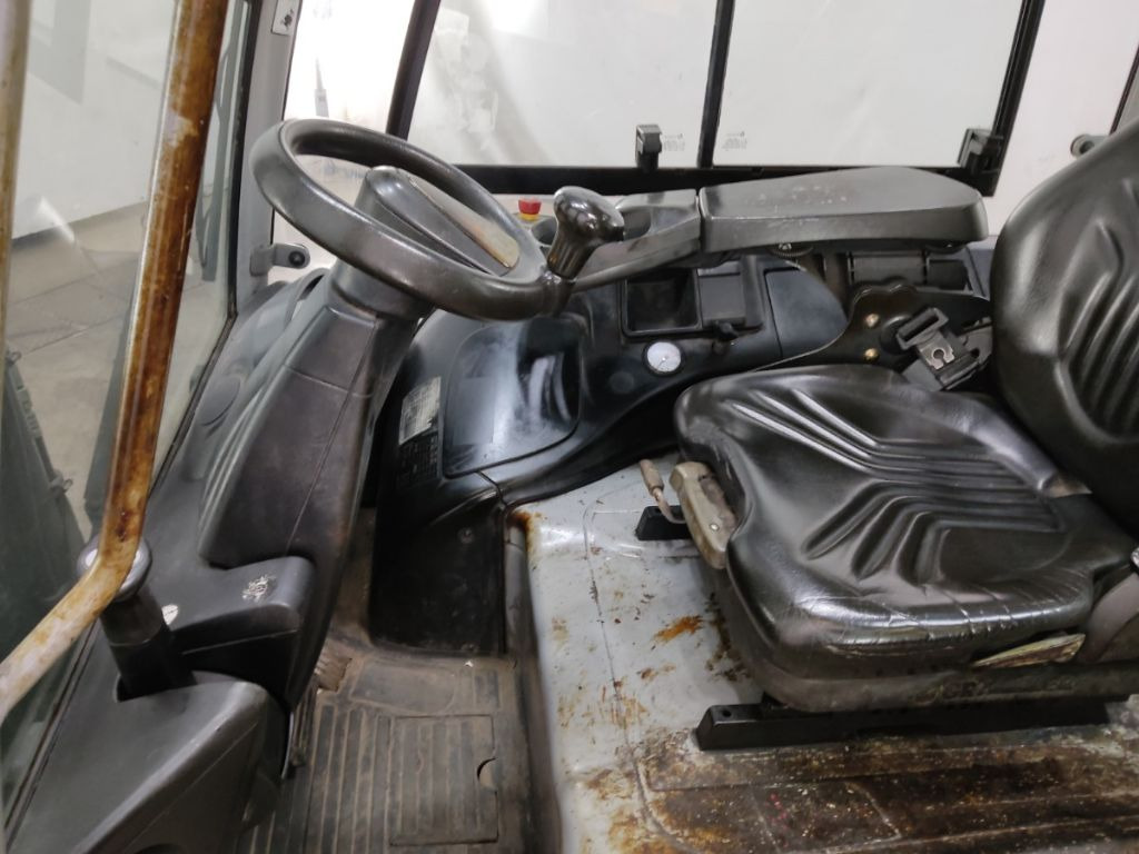 Still RX60-25 - Carretilla elevadora eléctrica: foto 3 Still RX60-25 - Carretilla elevadora eléctrica: foto 3