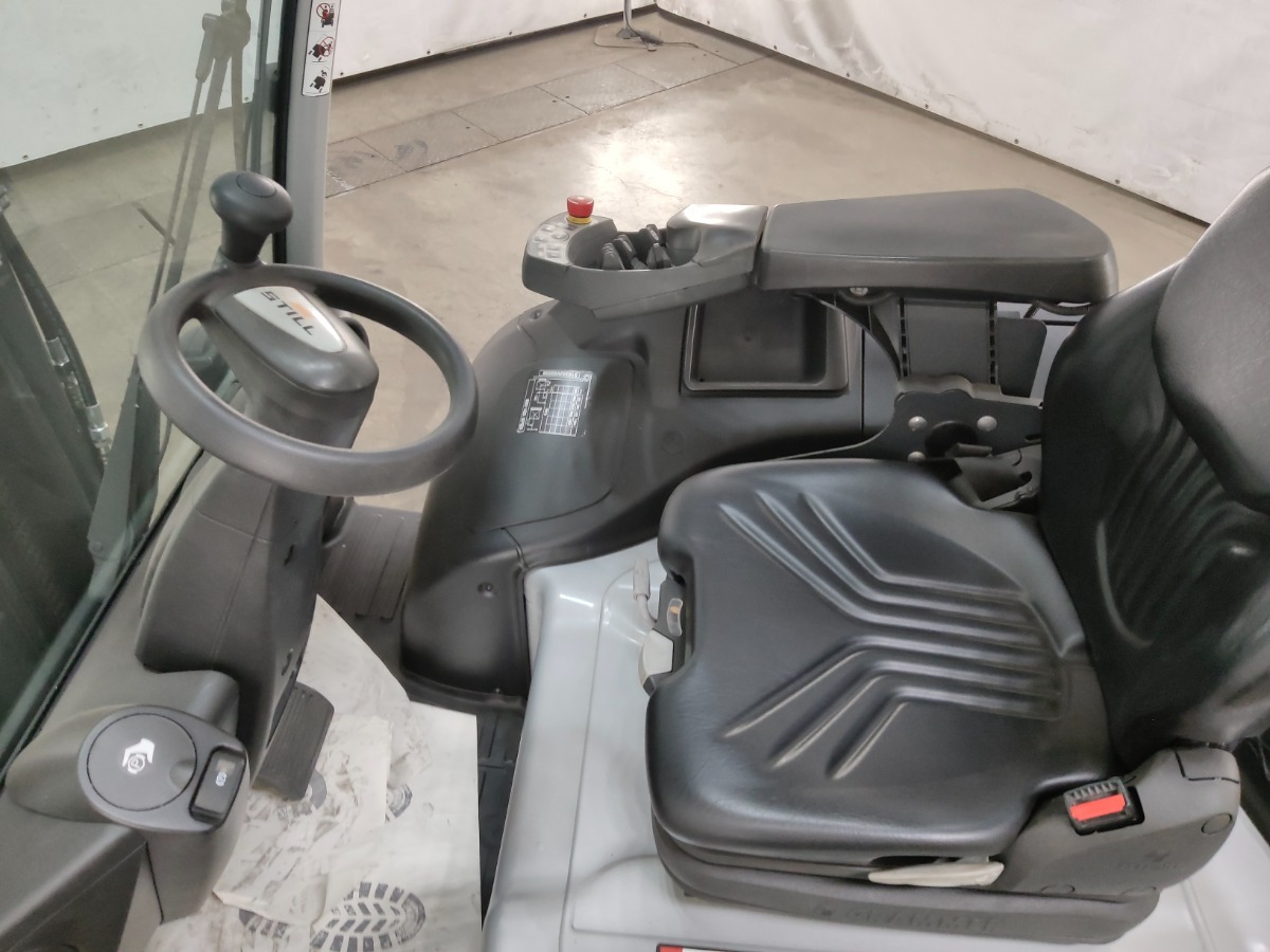 Still RX60-30 - Carretilla elevadora eléctrica: foto 3 Still RX60-30 - Carretilla elevadora eléctrica: foto 3