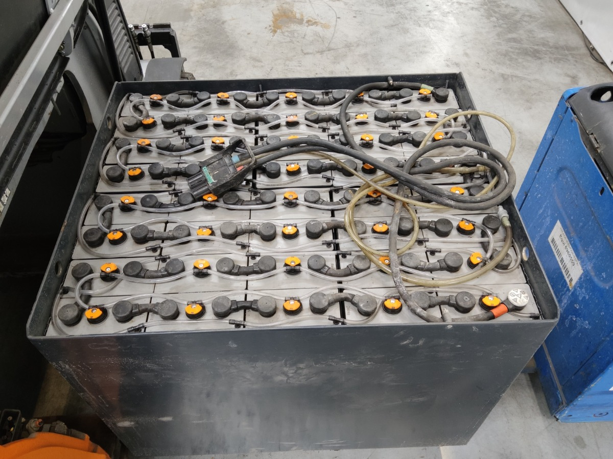 Still RX60-35 - Carretilla elevadora eléctrica: foto 4 Still RX60-35 - Carretilla elevadora eléctrica: foto 4