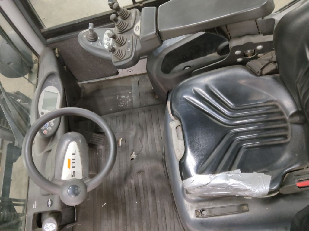 Still RX70-45 - Carretilla elevadora diésel: foto 3 Still RX70-45 - Carretilla elevadora diésel: foto 3