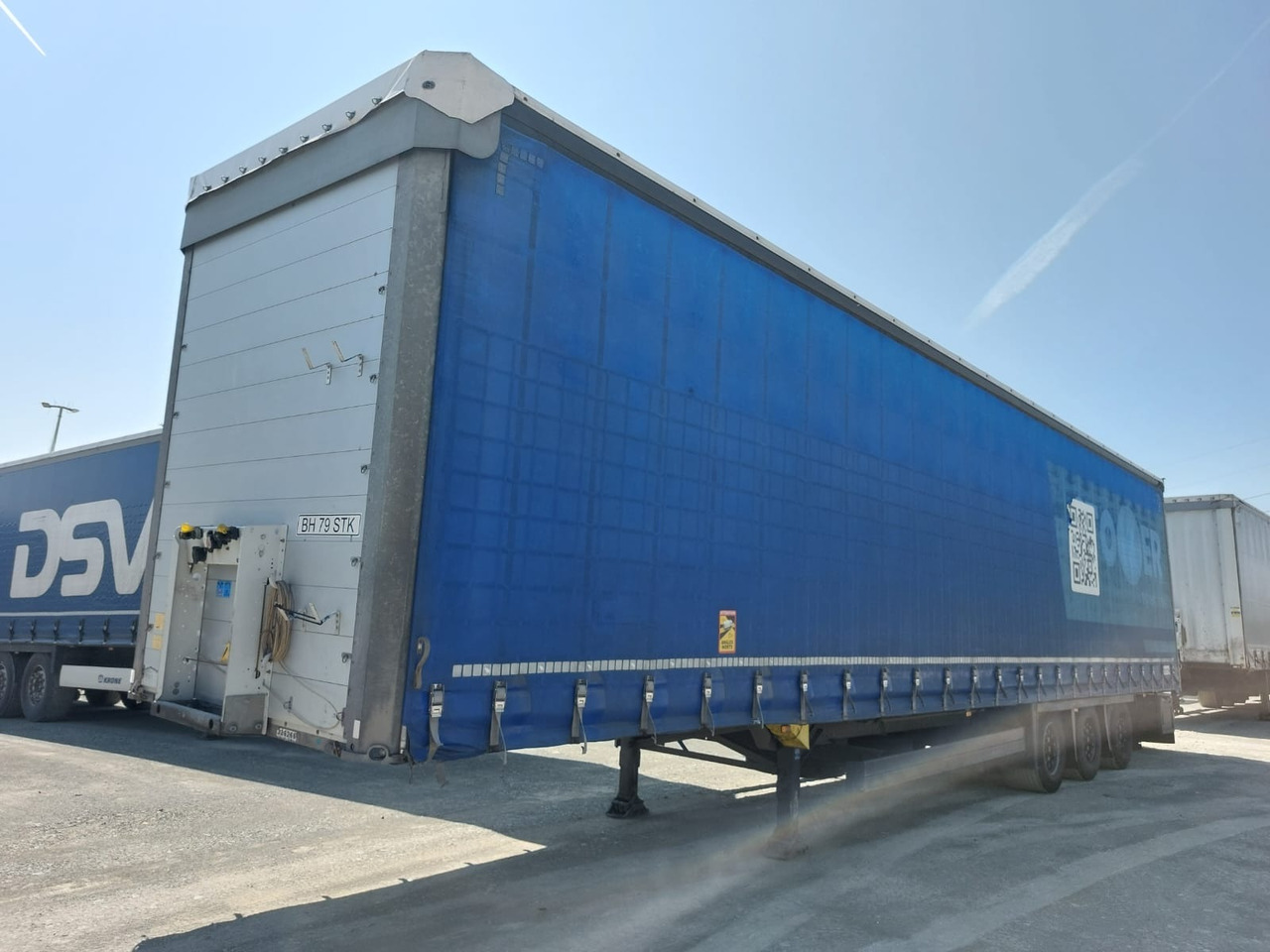 Schmitz Cargobull SCB*S3B - Semirremolque lona: foto 1 Schmitz Cargobull SCB*S3B - Semirremolque lona: foto 1