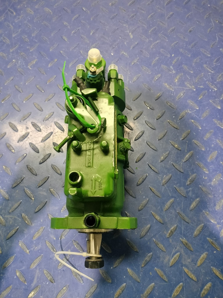 JOHN DEERE 6605/Injection Pump Delphi Injection Pump - Pieza universal para Tractor: foto 2 JOHN DEERE 6605/Injection Pump Delphi Injection Pump - Pieza universal para Tractor: foto 2