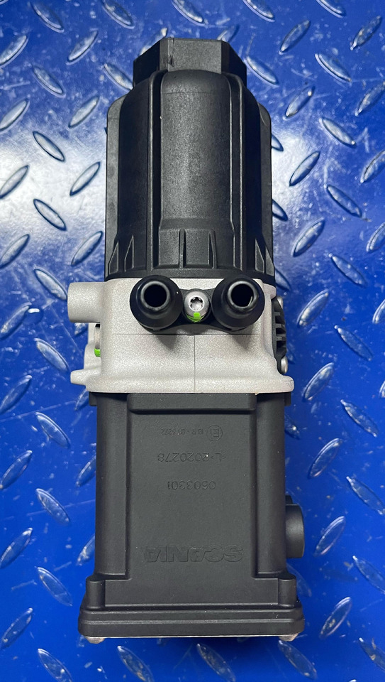 SCANIA AdBlue Pump Euro 6 2057543 - Recambio: foto 3 SCANIA AdBlue Pump Euro 6 2057543 - Recambio: foto 3