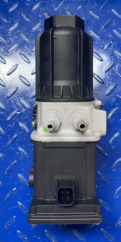 SCANIA AdBlue Pump Euro 6 2057543 - Recambio: foto 1 SCANIA AdBlue Pump Euro 6 2057543 - Recambio: foto 1