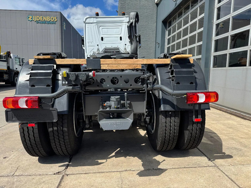 Mercedes-Benz Arocs 4058 AS 6x6 Tractor Head 180T Push Pull EURO-3 - Cabeza tractora: foto 3 Mercedes-Benz Arocs 4058 AS 6x6 Tractor Head 180T Push Pull EURO-3 - Cabeza tractora: foto 3