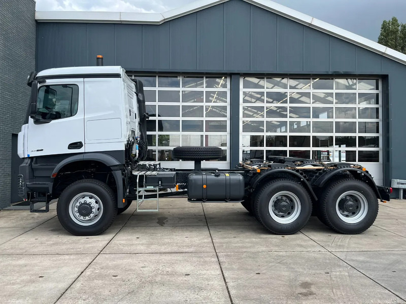 Mercedes-Benz Arocs 4058 AS 6x6 Tractor Head 180T Push Pull (Pre order) - Cabeza tractora: foto 2 Mercedes-Benz Arocs 4058 AS 6x6 Tractor Head 180T Push Pull (Pre order) - Cabeza tractora: foto 2