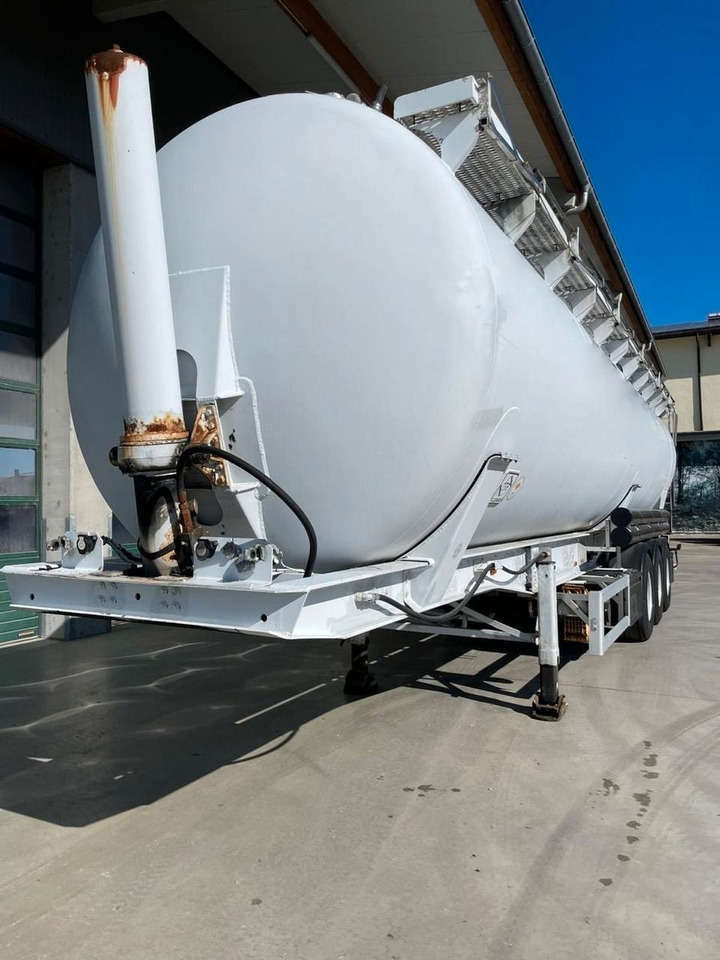 Feldbinder KIP 60 3 - Semirremolque silo: foto 3 Feldbinder KIP 60 3 - Semirremolque silo: foto 3