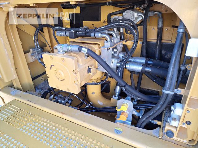 Excavadora de cadenas Cat 390FL: foto 39 Excavadora de cadenas Cat 390FL: foto 39