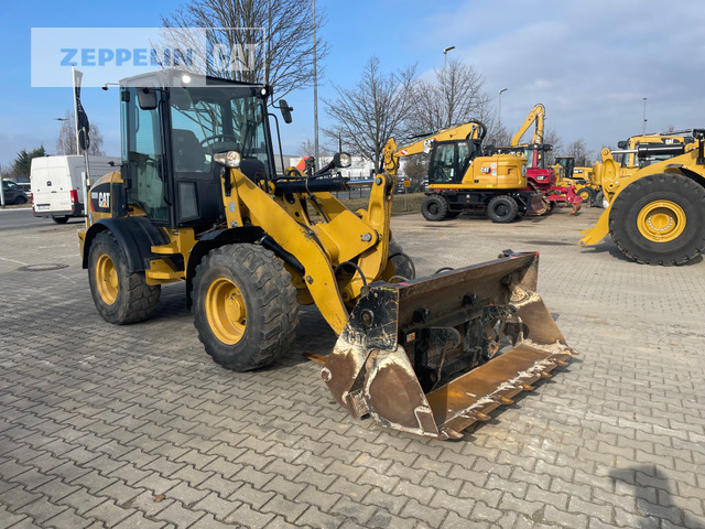 Cargadora de ruedas Cat 908M: foto 7