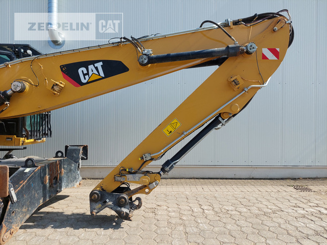 Manipulador de materiales Cat MH3024-06C: foto 14