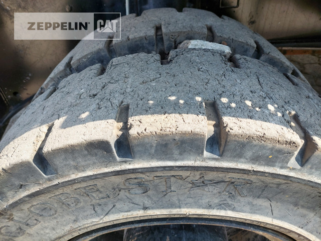 Manipulador de materiales Cat MH3024-06C: foto 18