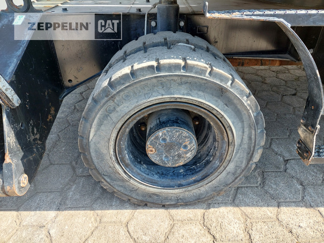 Manipulador de materiales Cat MH3024-06C: foto 17