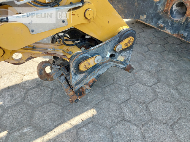 Manipulador de materiales Cat MH3024-06C: foto 8