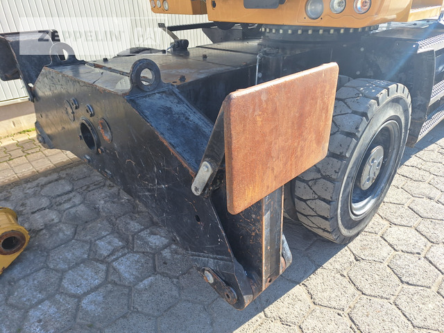 Manipulador de materiales Cat MH3026-06C: foto 8