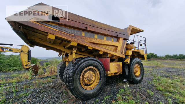 Komatsu HD325-6 - Dúmper rígido: foto 5 Komatsu HD325-6 - Dúmper rígido: foto 5