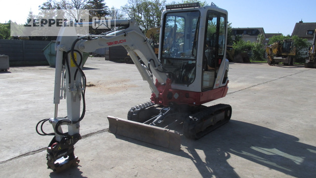 Takeuchi, Japan TB225 - Miniexcavadora: foto 4 Takeuchi, Japan TB225 - Miniexcavadora: foto 4