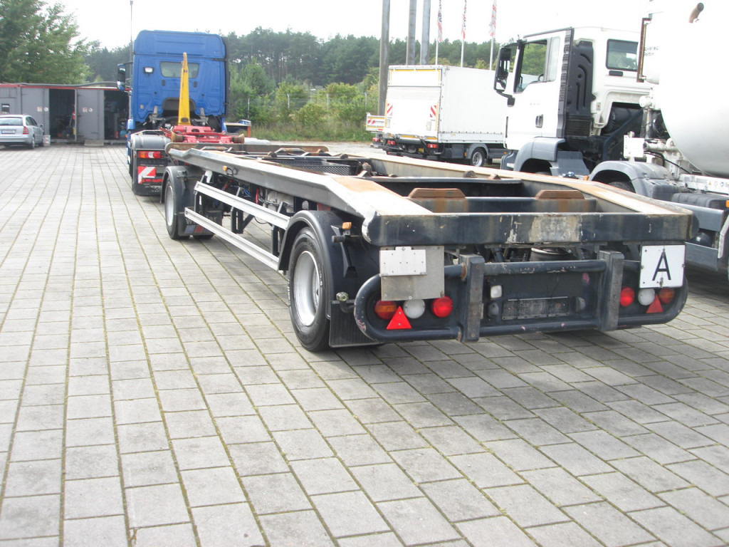 JUNG,R. Containeranhänger Containeranhänger TCA18H Apollo Abrollanhänger - Remolque multilift/ Portacontenedores de cadenas: foto 3 JUNG,R. Containeranhänger Containeranhänger TCA18H Apollo Abrollanhänger - Remolque multilift/ Portacontenedores de cadenas: foto 3