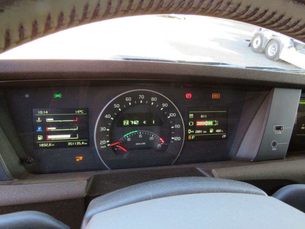 VOLVO (S) Truck FH 460 Abrollkipper Meiller 20.70, Funk - Camión multibasculante: foto 5 VOLVO (S) Truck FH 460 Abrollkipper Meiller 20.70, Funk - Camión multibasculante: foto 5