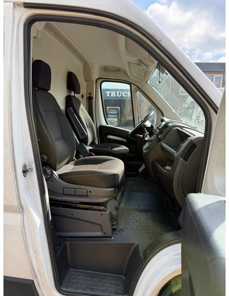 Opel Movano 2.2 diesel lang en hoog met laadklep, motor problemen... - Furgón: foto 4 Opel Movano 2.2 diesel lang en hoog met laadklep, motor problemen... - Furgón: foto 4