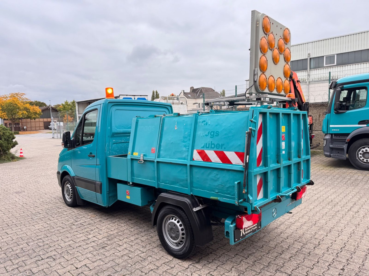 Mercedes-Benz 313 CDI Sprinter II Bertsche Müllwagen Tafel - Furgoneta: foto 4 Mercedes-Benz 313 CDI Sprinter II Bertsche Müllwagen Tafel - Furgoneta: foto 4