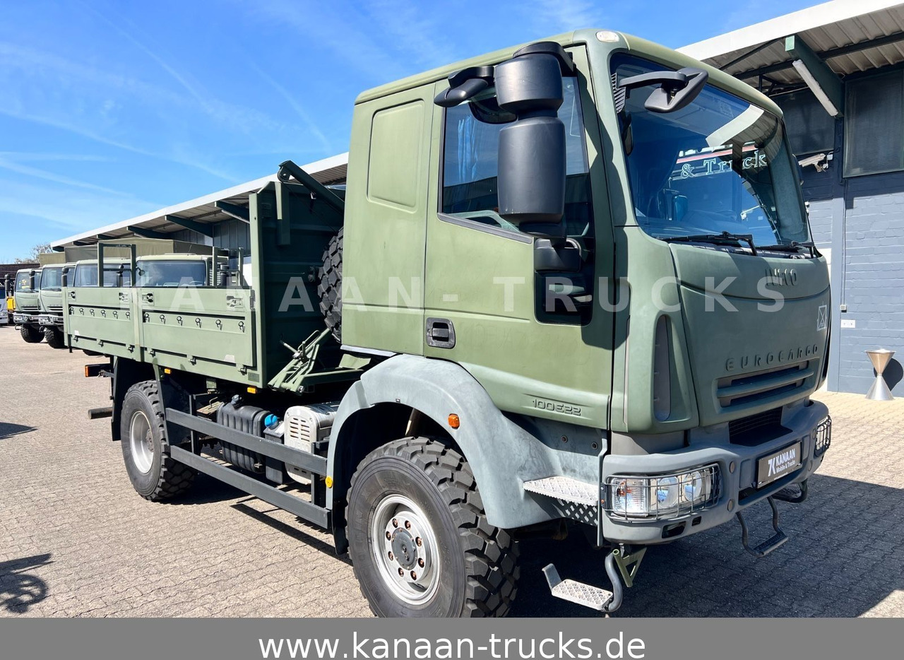Iveco ML100E22WM-BW 4x4 Camper Exped 19 TKm - Camión caja abierta: foto 2 Iveco ML100E22WM-BW 4x4 Camper Exped 19 TKm - Camión caja abierta: foto 2