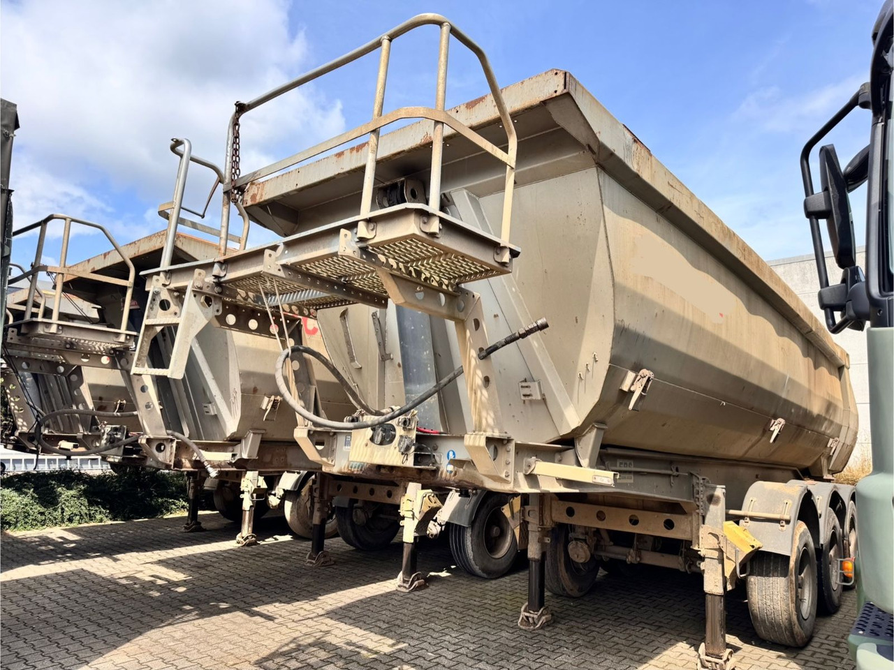 Menci SA700R Kipper Mulde 27m³ Lift Stahl Stück - Semirremolque volquete: foto 1 Menci SA700R Kipper Mulde 27m³ Lift Stahl Stück - Semirremolque volquete: foto 1