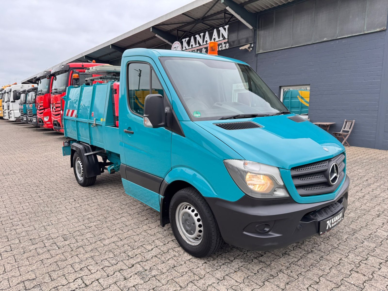 Mercedes-Benz 313 CDI Sprinter II Bertsche Müllwagen Tafel - Camión de basura: foto 1 Mercedes-Benz 313 CDI Sprinter II Bertsche Müllwagen Tafel - Camión de basura: foto 1