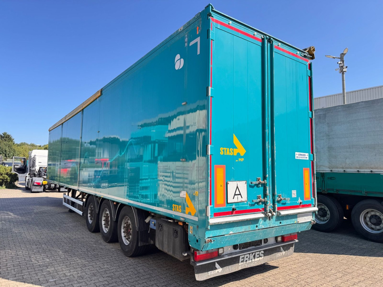 Stas S 300 ZX Walkingfloor Schubboden 2 x Vorhanden - Semirremolque piso movil: foto 5 Stas S 300 ZX Walkingfloor Schubboden 2 x Vorhanden - Semirremolque piso movil: foto 5