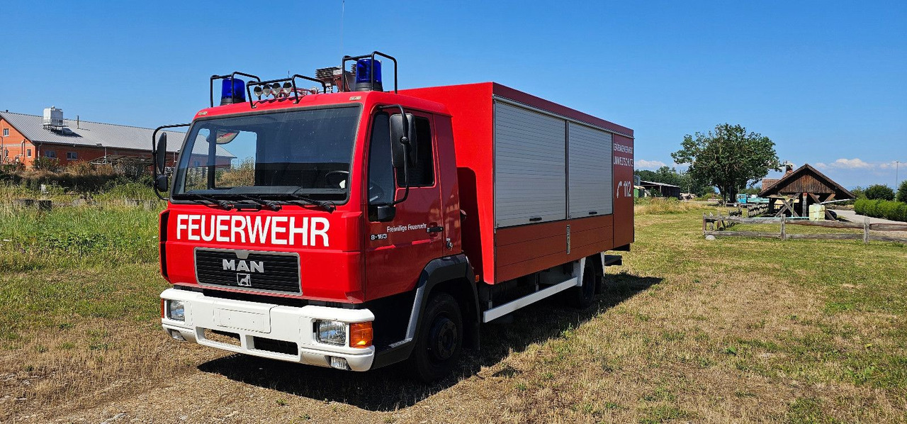 MAN 8.163 L2000 Feuerwehr GW G - Camión de bomberos: foto 2 MAN 8.163 L2000 Feuerwehr GW G - Camión de bomberos: foto 2