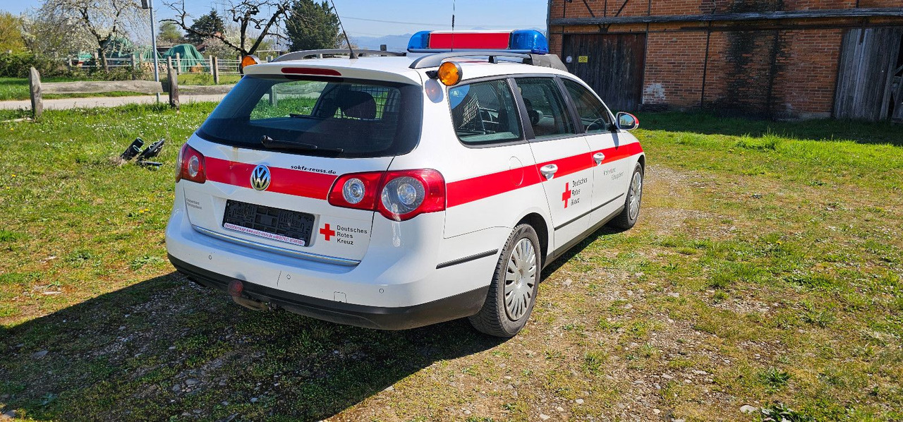 Volkswagen Allrad Feuerwehr Kommandowagen HVO KDOW ELW - Berlina: foto 4 Volkswagen Allrad Feuerwehr Kommandowagen HVO KDOW ELW - Berlina: foto 4