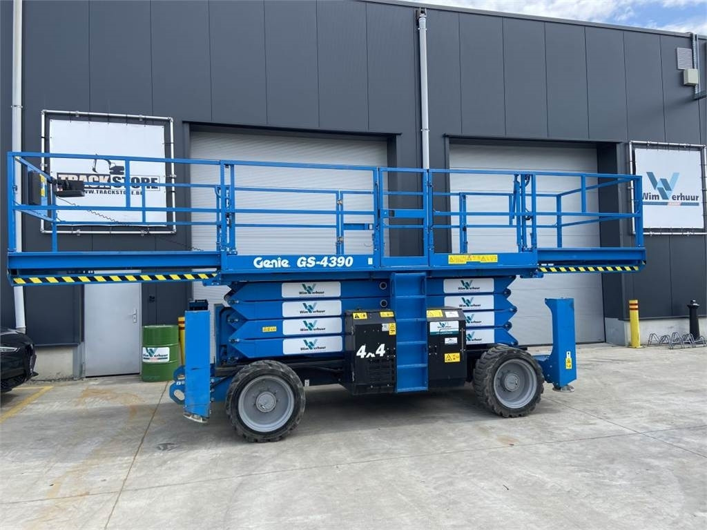 Genie GS4390RT (3214) - Plataforma de tijeras: foto 1 Genie GS4390RT (3214) - Plataforma de tijeras: foto 1