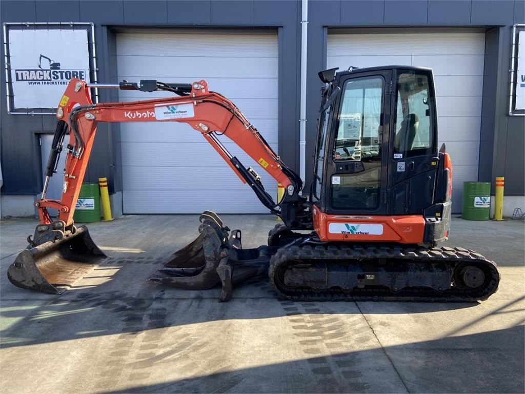 Miniexcavadora Kubota U50-5 (5020): foto 1